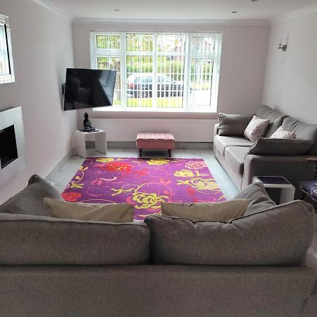 Smitten House 4 Bedroom Rhyl Zewnętrze zdjęcie