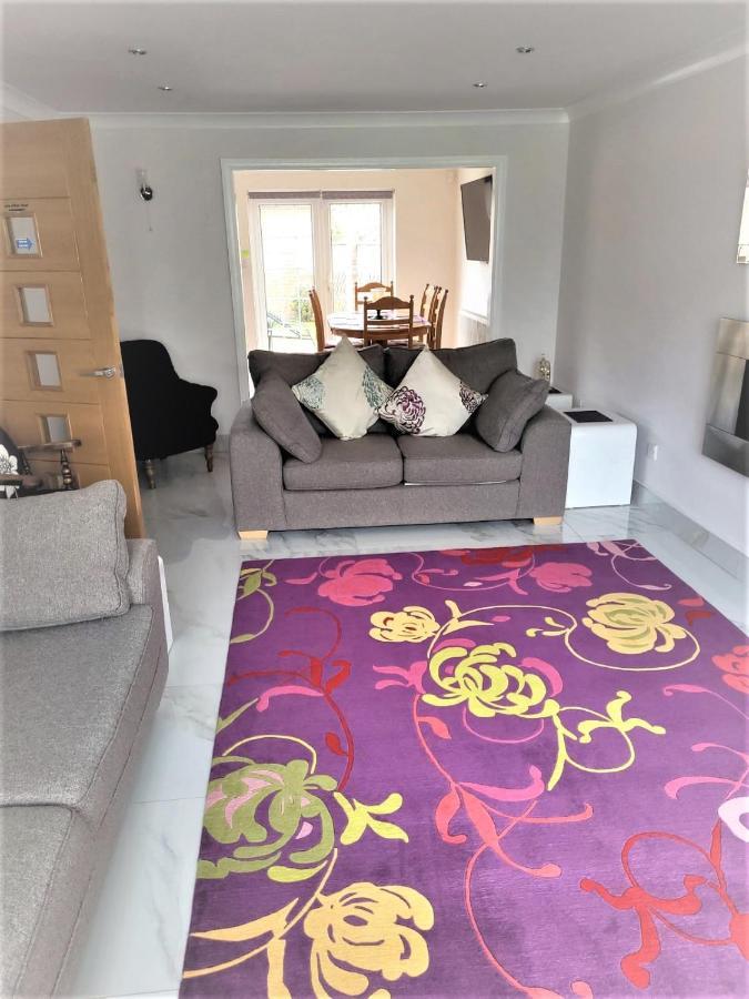 Smitten House 4 Bedroom Rhyl Zewnętrze zdjęcie