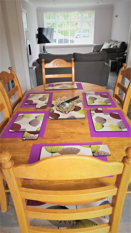 Smitten House 4 Bedroom Rhyl Zewnętrze zdjęcie